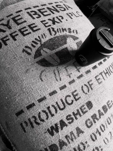 精品咖啡烘焙工厂的日常 从豆到杯的精细之旅